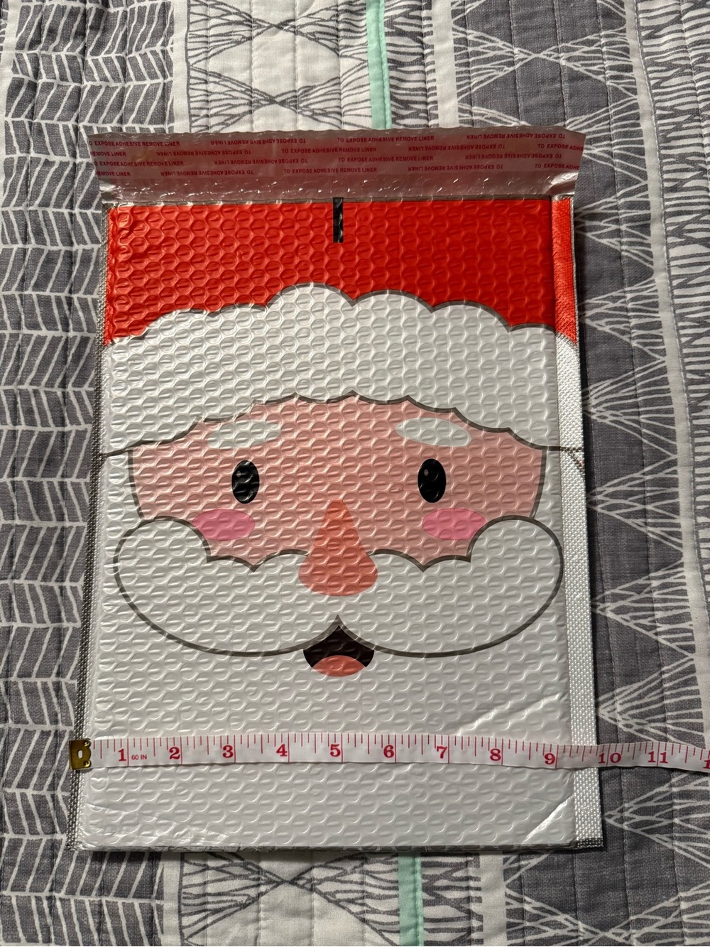 50 Pack of 10x13 Holiday Bubble Mailers - 25 Santa Face and 25 Gingerbread Man - Picture 6 of 11
